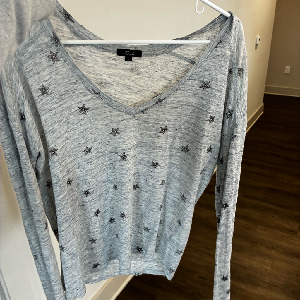 Rails Gray Star-Patterned Top